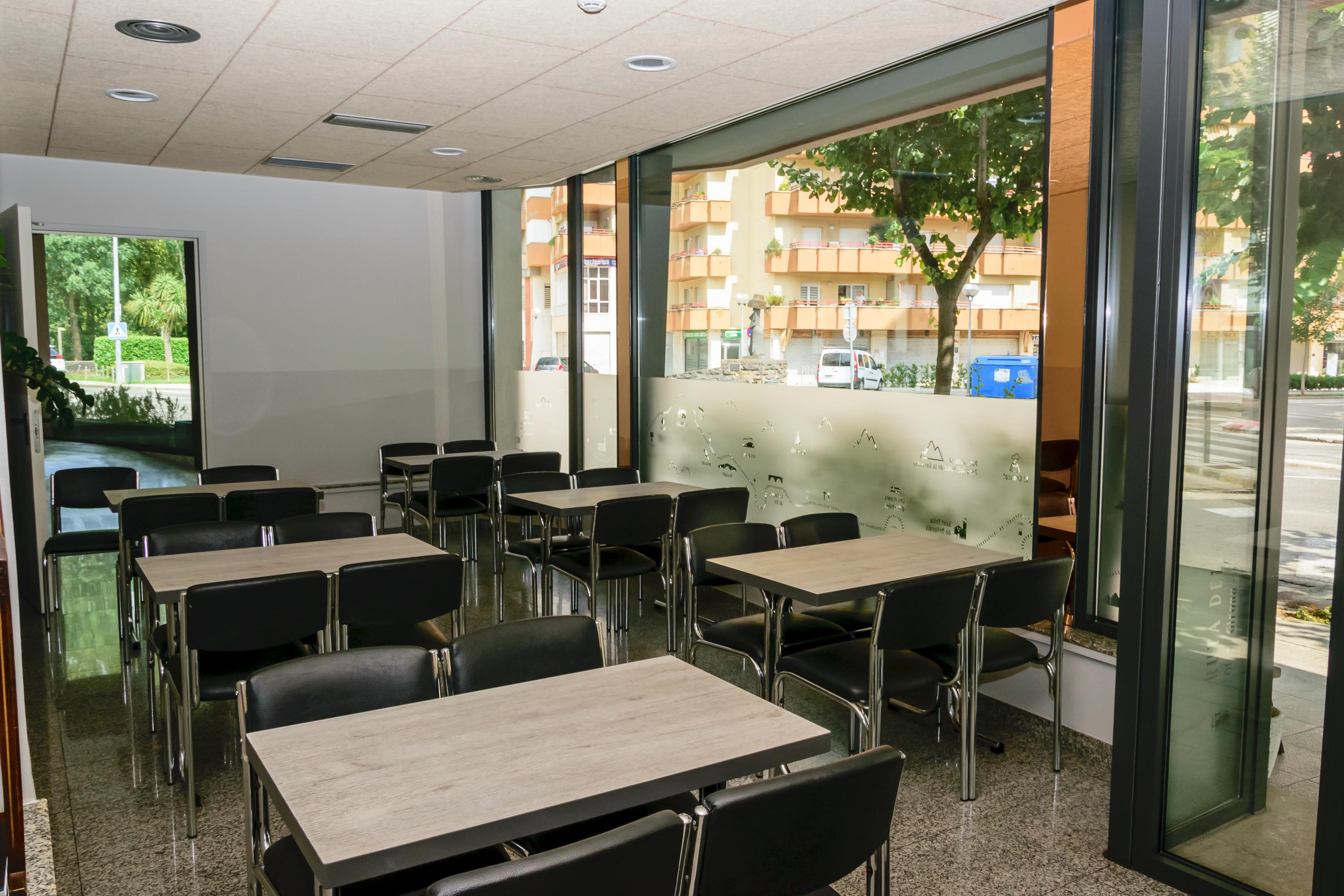 Hotel Estacio (Adults Only) Olot Εξωτερικό φωτογραφία