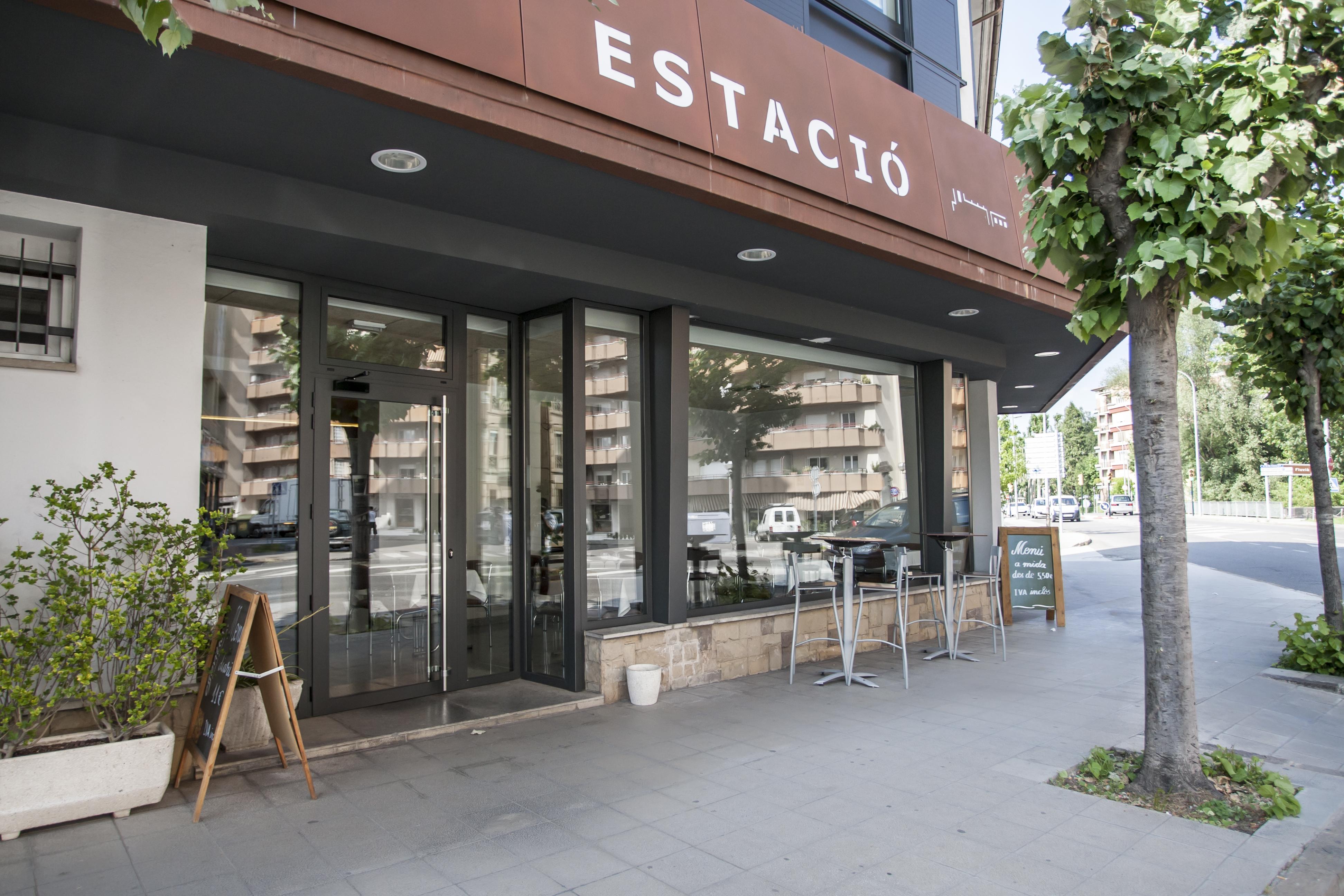 Hotel Estacio (Adults Only) Olot Εξωτερικό φωτογραφία