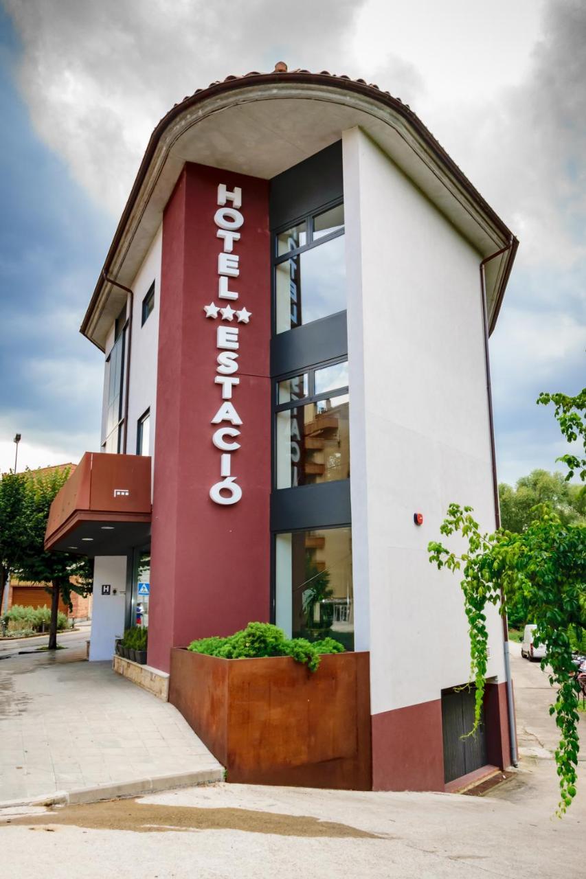Hotel Estacio (Adults Only) Olot Εξωτερικό φωτογραφία