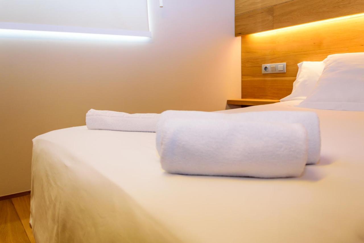 Hotel Estacio (Adults Only) Olot Εξωτερικό φωτογραφία
